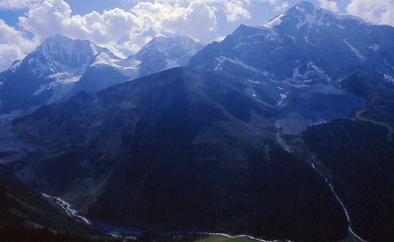 119-Dal Rifugio Kanzel panoramica sulla Val di Solda e il Gruppo dell'Ortles,20 agosto 1997.jpg